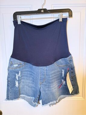 S.O.N.G Maternity Rayon Stretch Denim Shorts with Supporting Belly Band